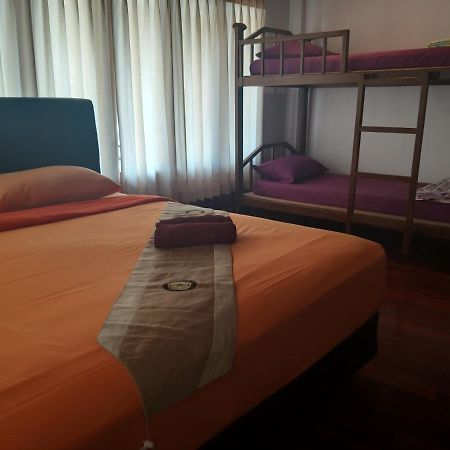 The Corner Transit Hostel Koh Samui Exterior photo